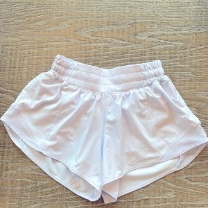 LULULEMON LAVENDER SHORTS. 2.5”. Size 2
